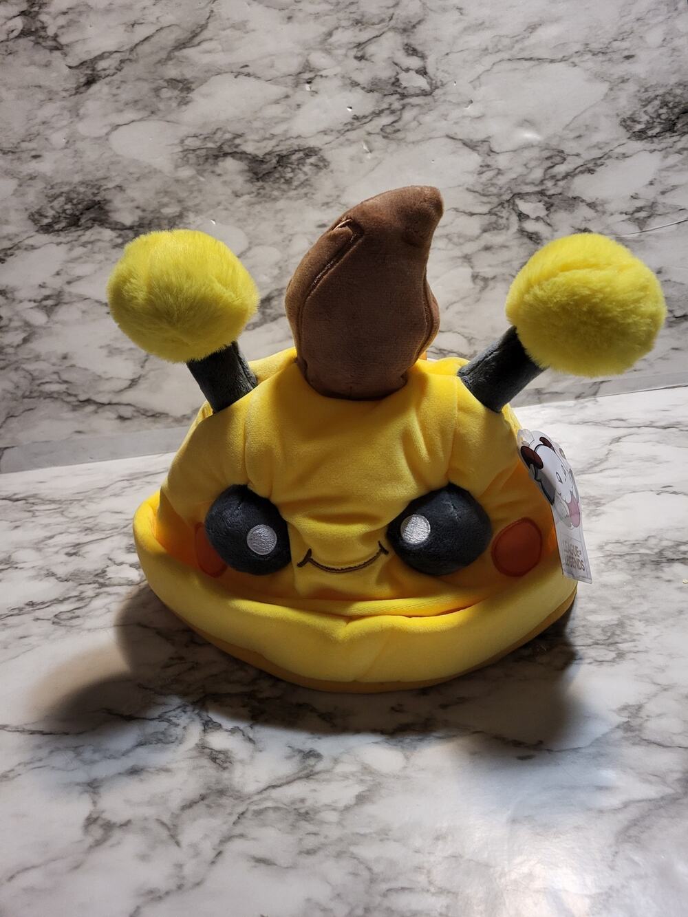 League of Legends Bee Plush hat NWT